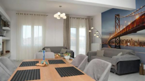 Estia 3 Room Apartment